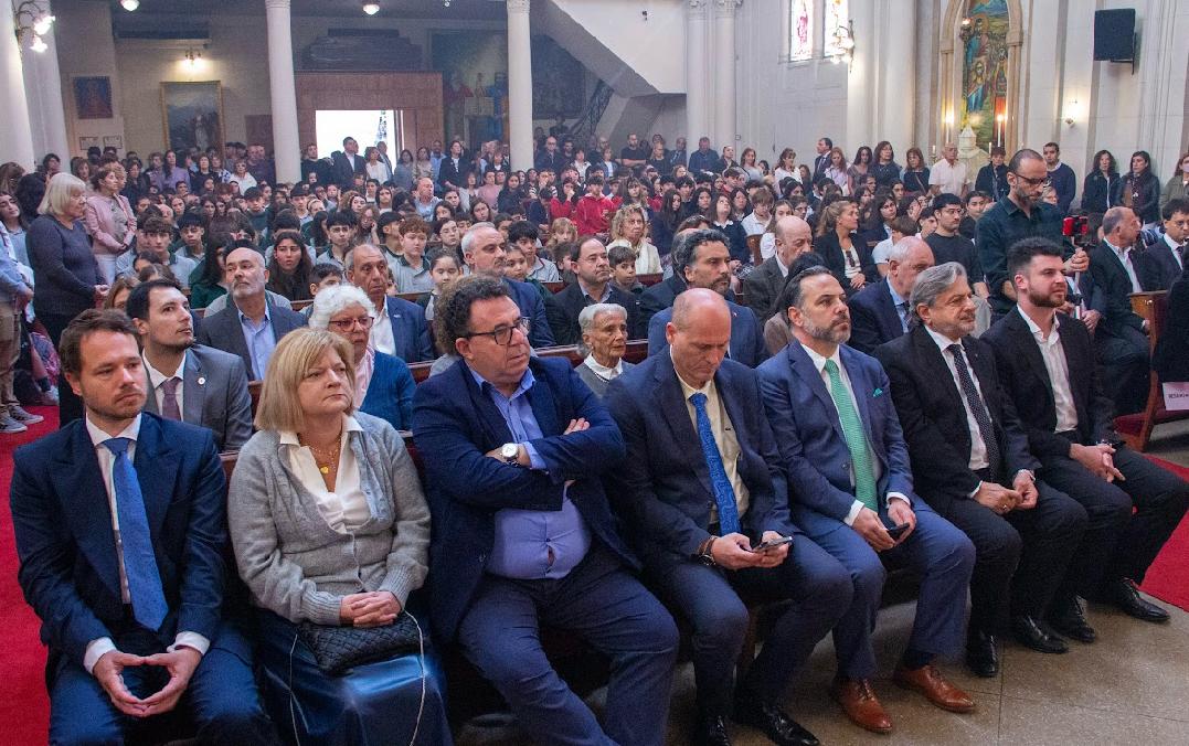 24 primera fila derecha