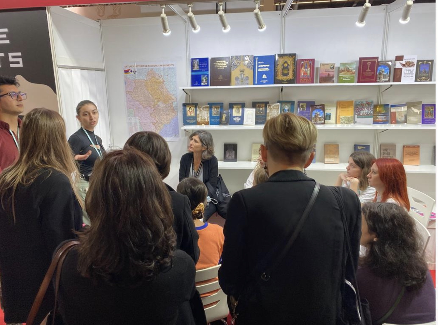 0F78BA43-452C-4DFC-A8E2-B326D9CE7EF5