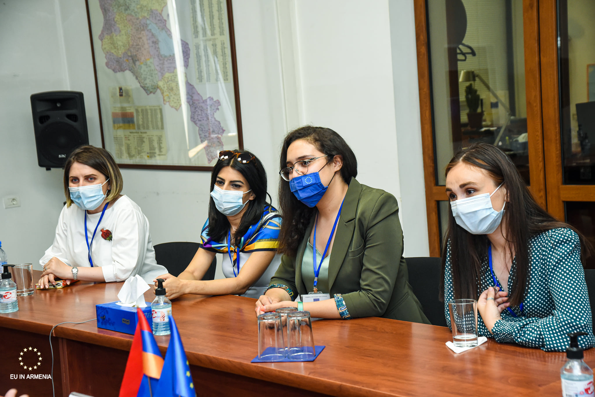 jóvenes beneficiarios del programa: EU4Youth