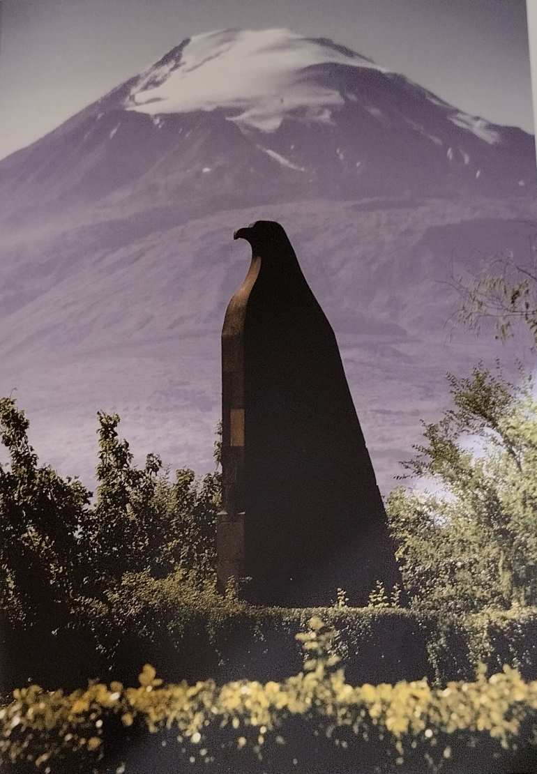 ararat con ágila