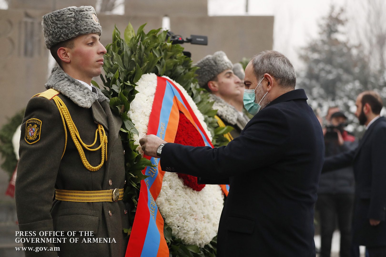 Nikol-Pashinyan-Yerablur