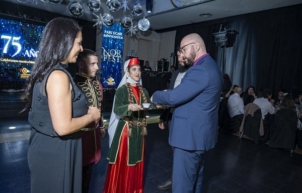 rosario ceremoni ade sal y pan