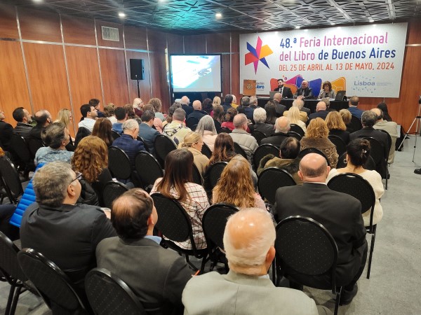 feria del libro publico en gral