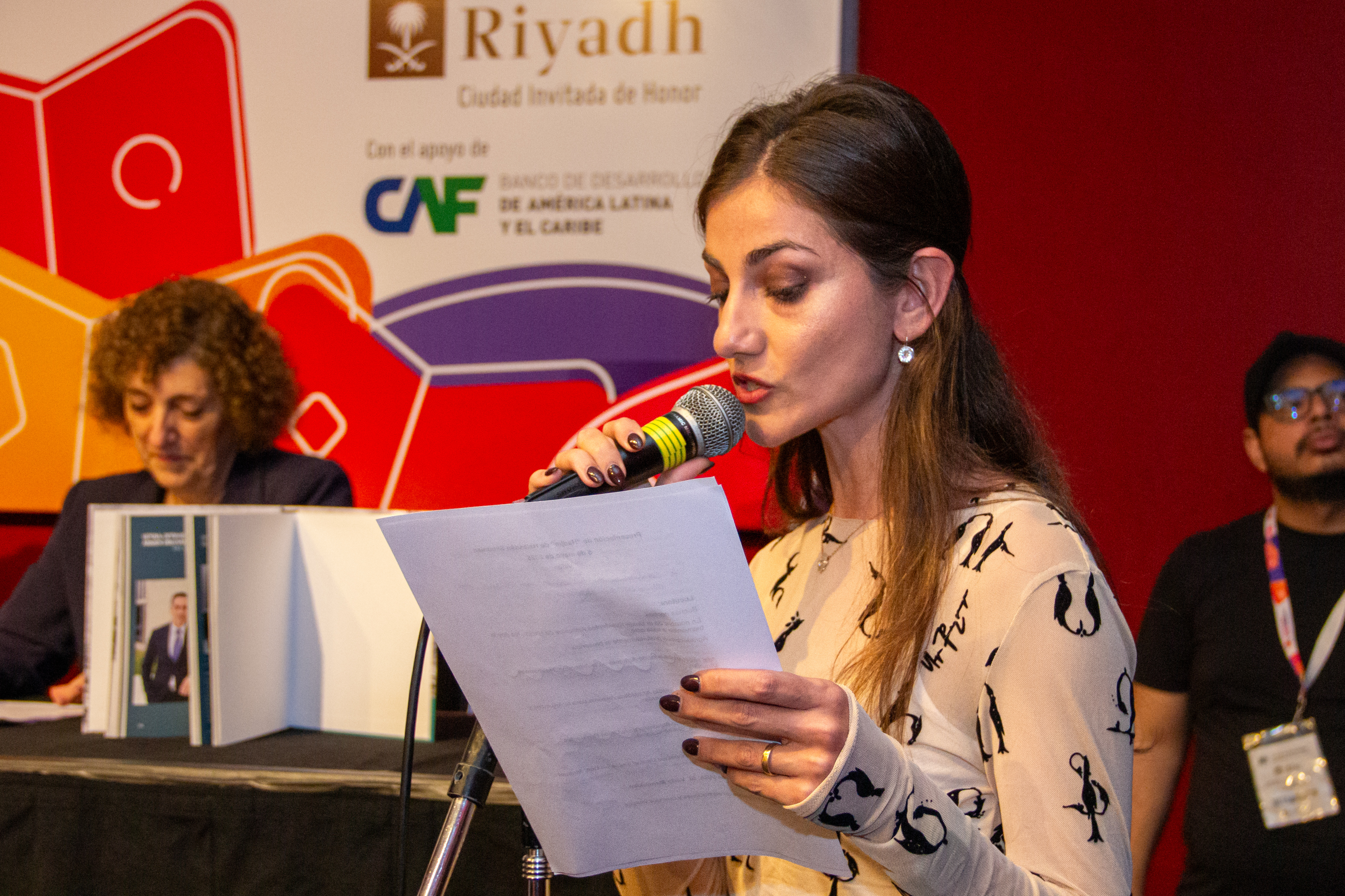 presentación hadjin
