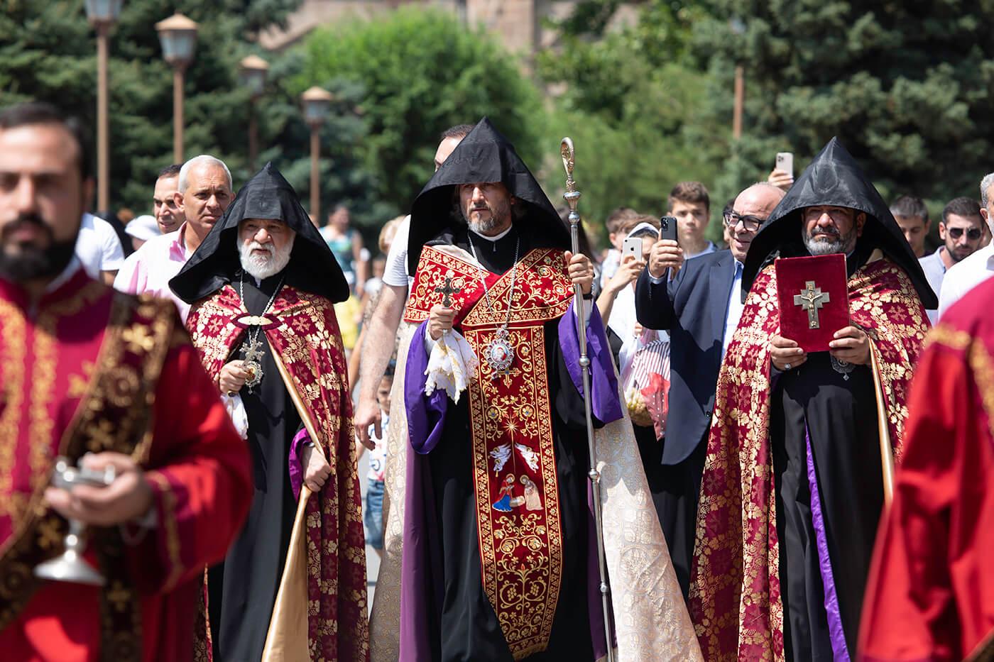 Etchmiadzin vera5