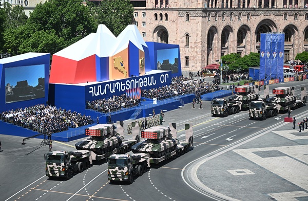 desfile de armamento
