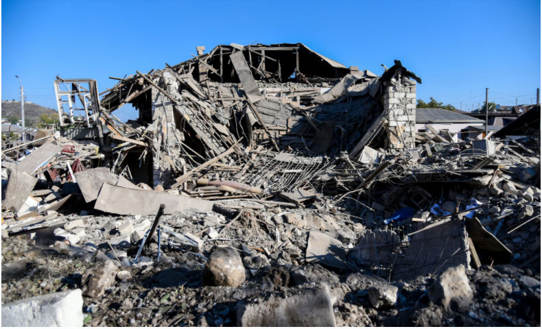 Destrozos en Stepanakert 2