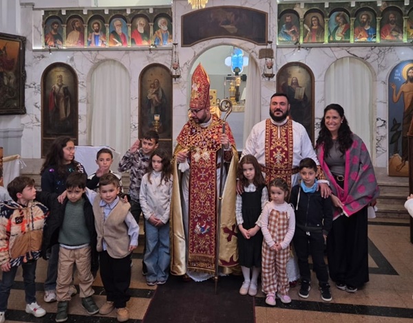 rosario misa con los chicos