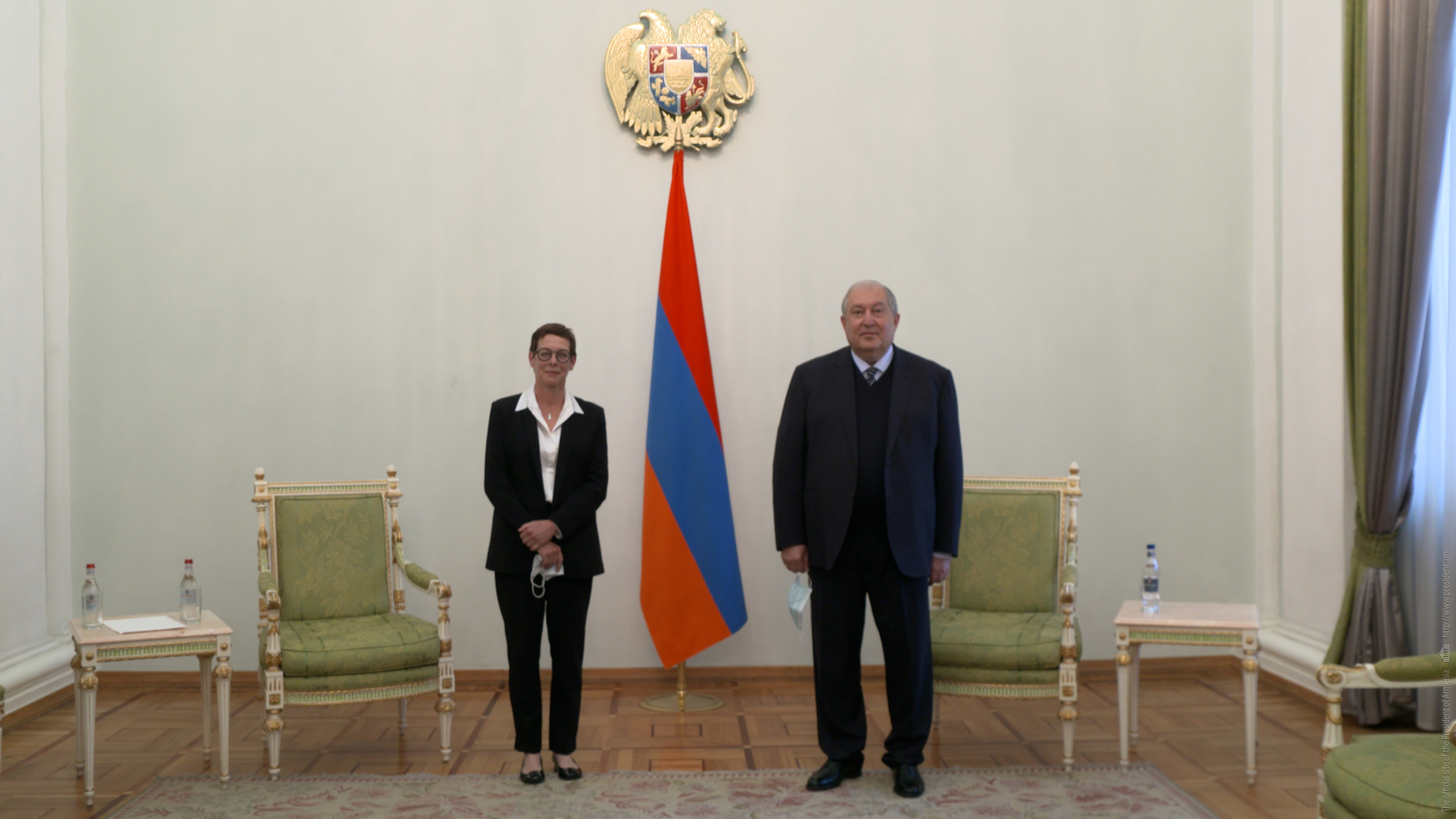 embajadora de francia en armenia