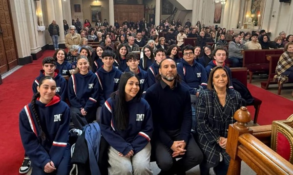 alumnos2025 en iglesia